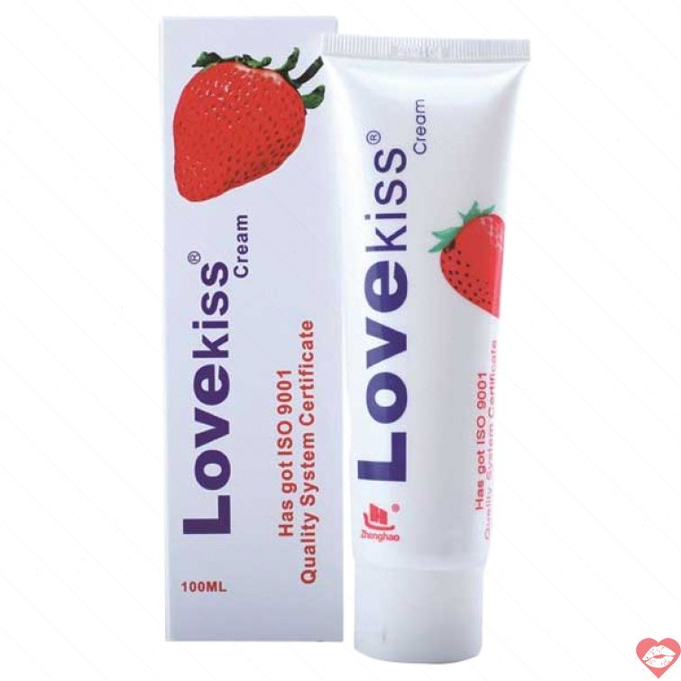 Gel LoveKiss hương dâu trơn mượt tăng khoái cảm 