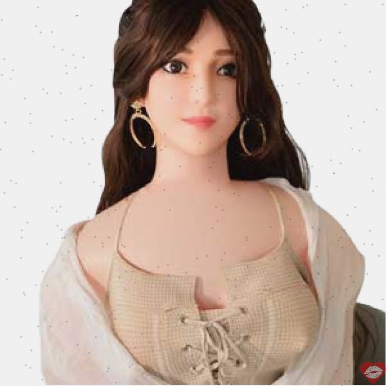 Búp bê bơm hơi Nhật Bản gợi tình cho nam 